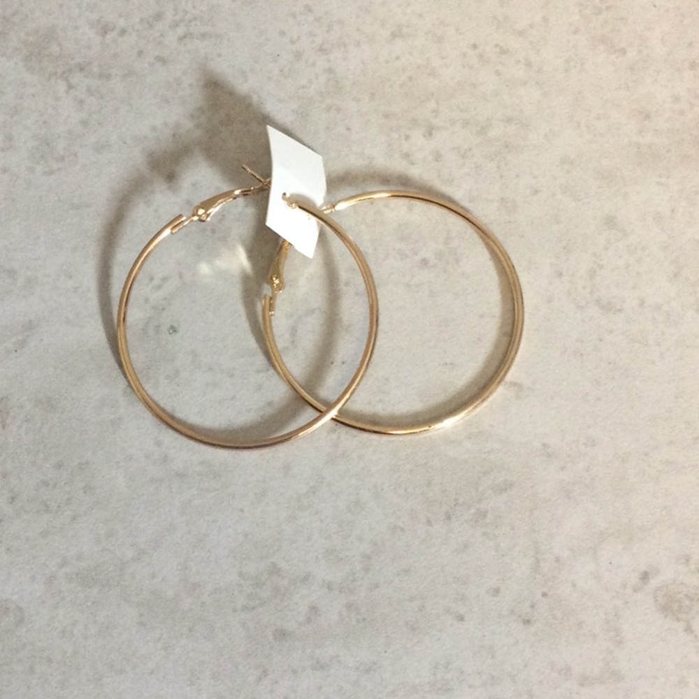 NWT 1.75” Gold Hoop Earrings - Classic Women's Jewelry